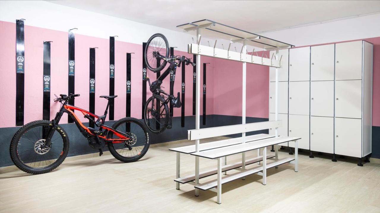 Flor Los Almendros Apartamentos 파구에라 외부 사진